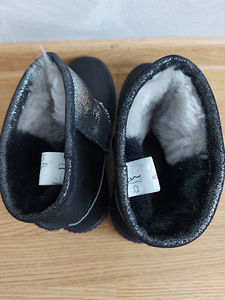 Продам угги от Bartek. (4 фото из 4)