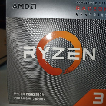 AMD Ryzen 3 3200G Vega 8 Graphics (BOX)