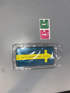 iPhone 11 защитное стекло (1 фото из 2)