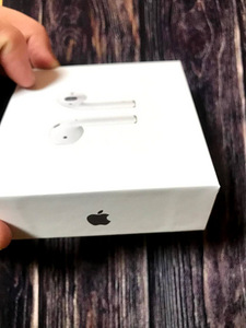 Airpods 2 Nagu ajatu klassika (5 foto / 5)