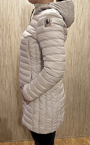 Куртка женская , новая (3 фото из 9)