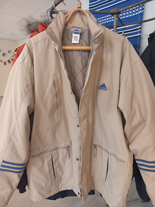 Продам мужскую куртку Adidas (3 фото из 4)