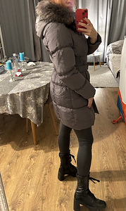 Женский пуховик (2 фото из 3)