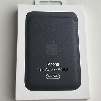 Apple iPhone FineWoven Wallet with MagSafe, Black