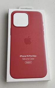 Apple iPhone 15 Pro Max Silicone Case with Magsafe , Guava (1 фото из 2)
