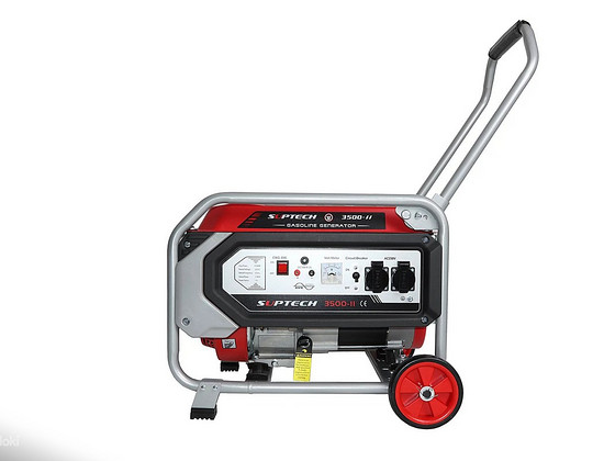Бензиновый генератор SUPTECH 3500-ll 220В