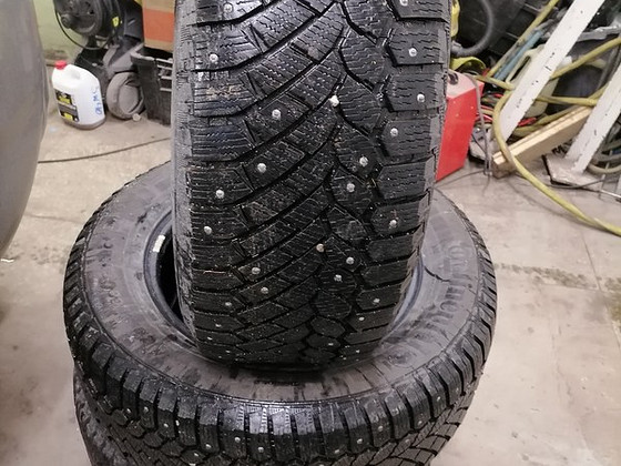 Continental Icecontact 235/60 R16