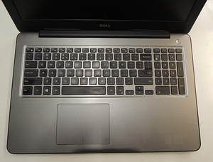 Ноутбук Dell Inspiron 5567 + Зарядка (аку не работает) (5 фото из 9)