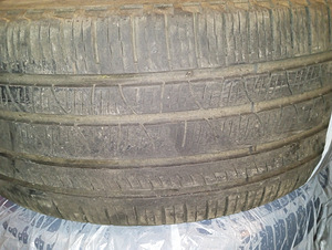 PIRELLI ESCORPION ZERO M + S 275/ 45 /R21 (1 foto / 5)