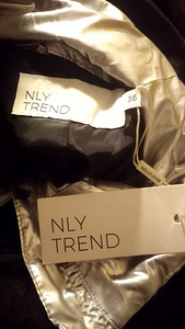 UUS! STIILNE Futuristlik hõbekombinesoon – NLY TREND S. 36 (2 foto / 2)