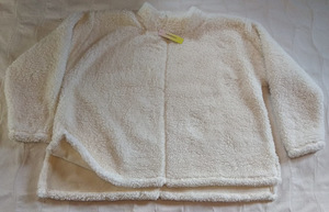 HUBANE KÕRGE KARVAGA ÖKOFLIISIST PULLOVER (2 foto / 3)