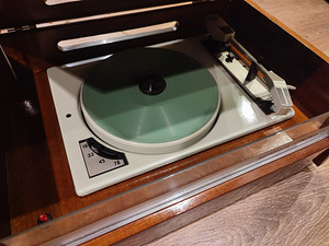 Estonia stereo grammofon (6 foto / 6)
