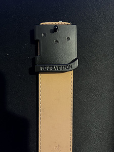 LV belt (4 foto / 4)