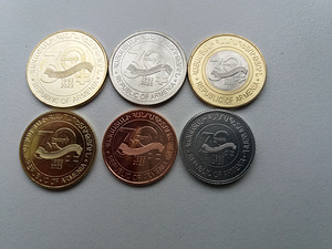 Монеты (1 фото из 2)