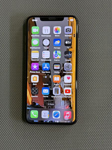 Apple iPhone XSMax 256 ГБ (2 фото из 7)