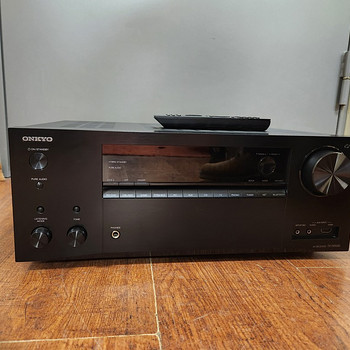 Onkyo TX-NR686 7.2-канальный сетевой аудио/видео ресивер THX