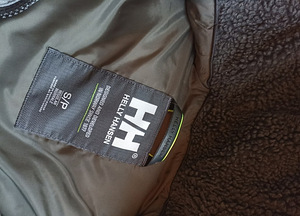 Helly Hanseni talveparka nr S uueväärne vähe kantud (3 foto / 3)