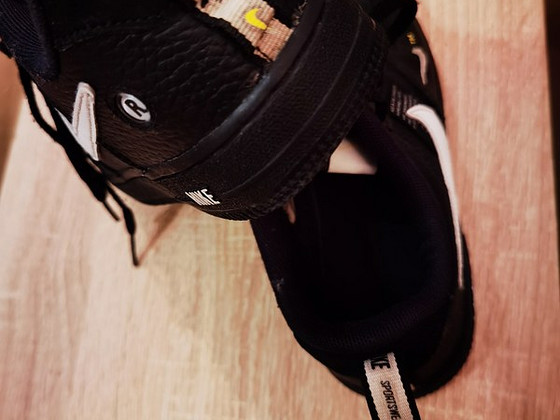 Кроссовки NIKE