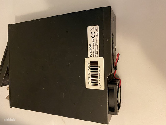 Адаптер ICY Box IB-170SK-B 3,5" HDD SATA адаптер