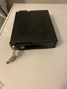 Adapter ICY Box IB-170SK-B 3,5" HDD SATA (2 foto / 2)