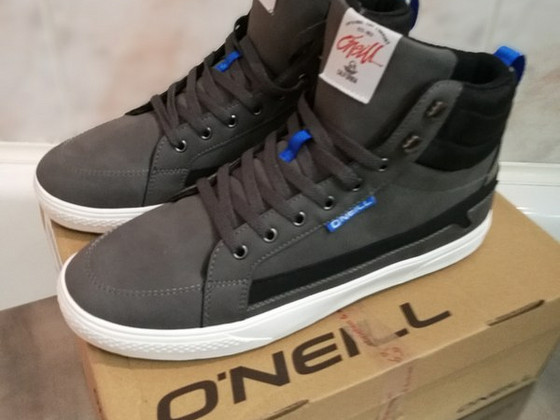 O,NEILL,uued,44