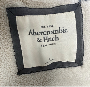 Abercrombie & Fitch talvejope (2 foto / 3)