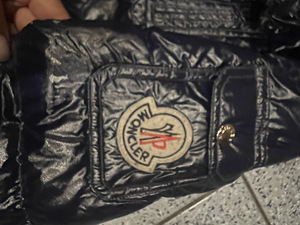 Детская куртка Moncler (3 фото из 5)