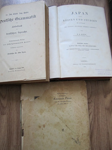 4 Книги. (2 фото из 2)