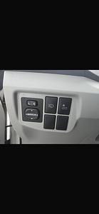 Продам Toyata prius (7 фото из 14)