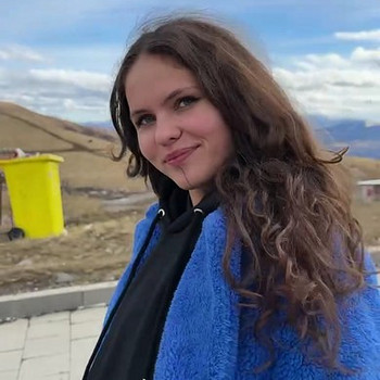 Kohusetundlik neiu otsib tööd