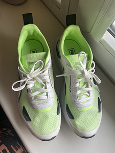 Кроссовки Puma (1 фото из 5)