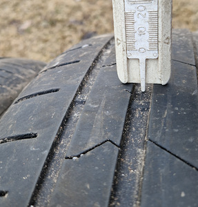 Шины 235/50R17 Hankook Ventus Prime 3 (3 фото из 3)