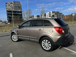 Opel Antara 2.2 120 кВт (2 фото из 11)