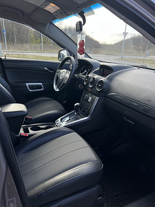 Opel Antara 2.2 120 кВт (6 фото из 11)