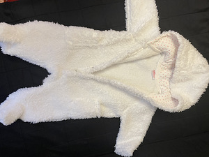 Детская одежда (3 фото из 7)