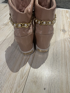 Ботинки Guess (3 фото из 3)