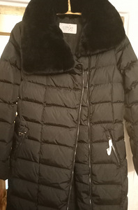 Женская одежда (3 фото из 8)