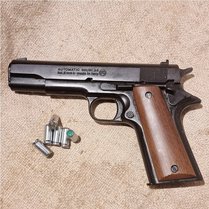 Stardipüstol BRUNI-96 (9mm P.A.K.) (1 foto / 3)
