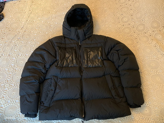 Adidas теплый пуховик