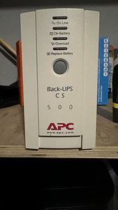 Back-UPS CS 500 (1 фото из 2)