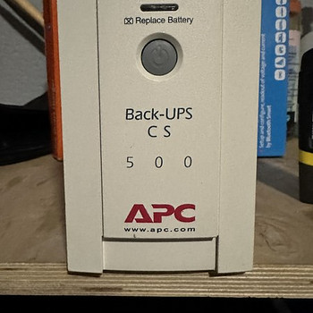 Back-UPS CS 500