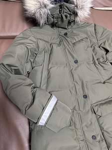 Helly hansen naiste talveparka (2 foto / 8)