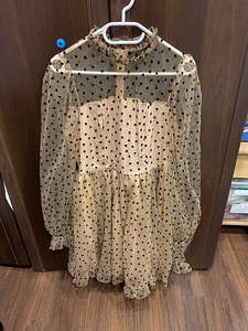 Продаю платье (2 фото из 2)