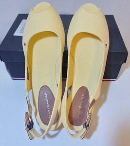 Naiste uued platvormkingad TOMMY HILFIGER , suurus 41 (4 foto / 6)