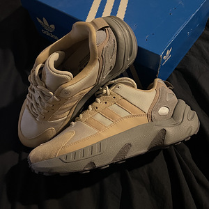 Adidas ZX 22 Boost tossud suurus 39 unisex (1 foto / 4)