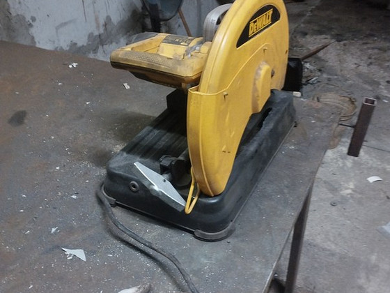 DEWALT