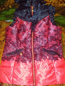 Vest (2 foto / 2)