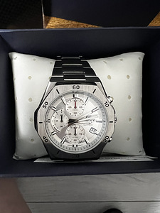 Casio (1 foto / 4)