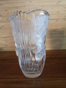 Bohemia crystal lillevaas (2 foto / 2)