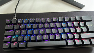 Продаю клавиатуру apex 9 mini (1 фото из 2)